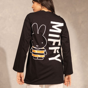 Black Long Sleeves Printed T-Shirt