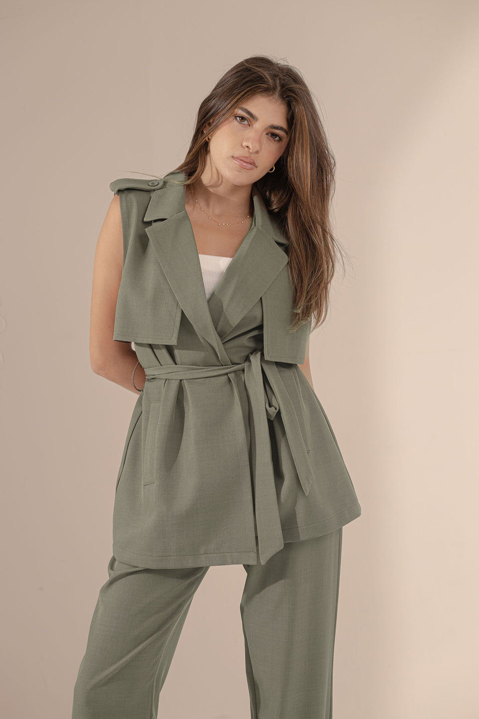 Olive Sleevless Formal Tied Set
