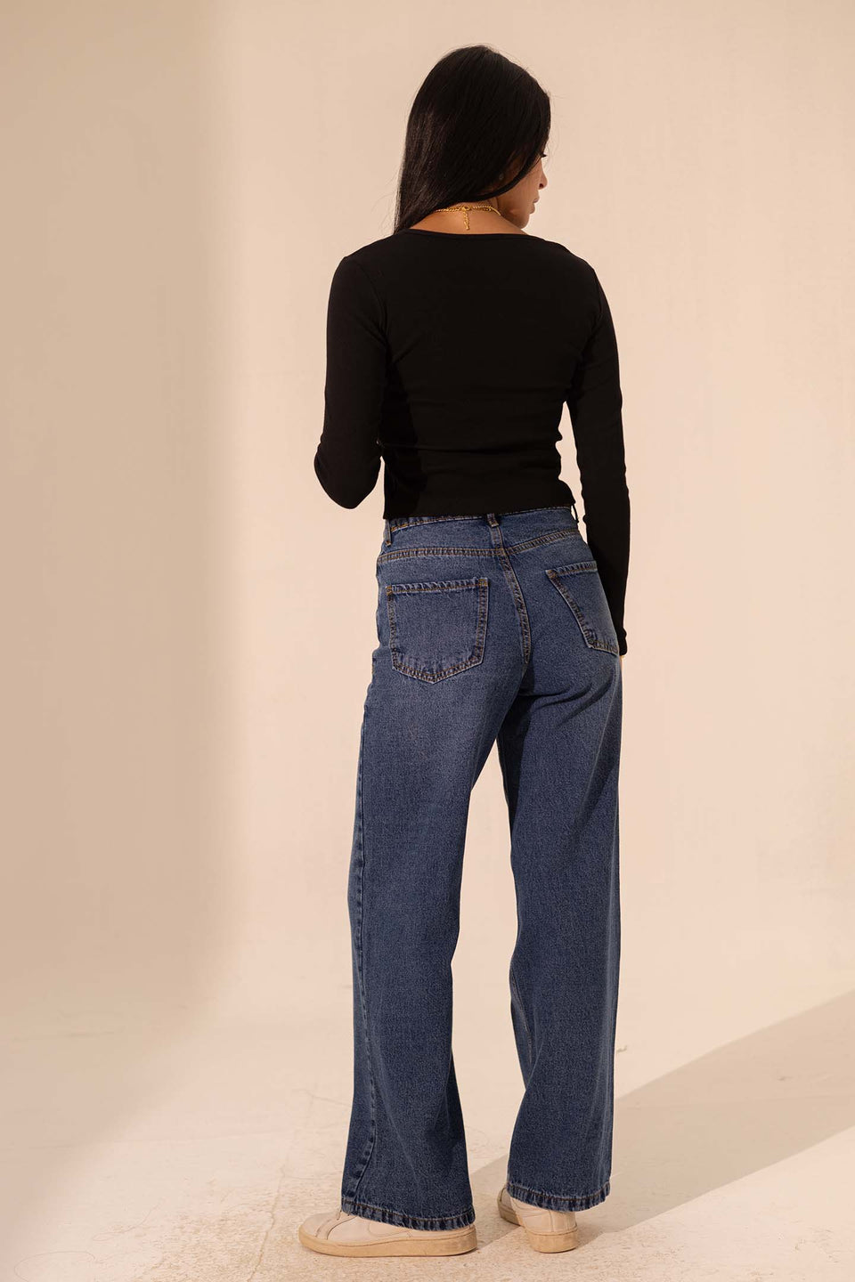 Black Ribbed Long Sleeve Scoop Neck Basic