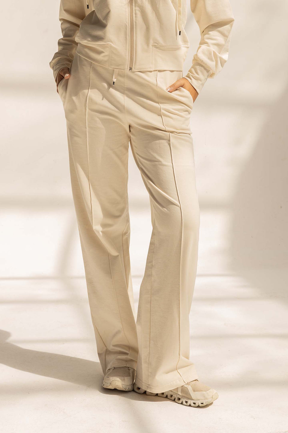 Off White Comfy Milton Wide-Leg Pants