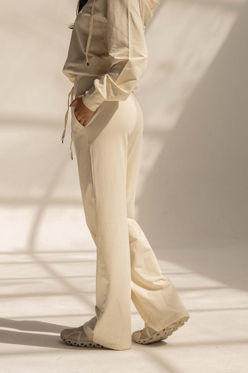 Off White Comfy Milton Wide-Leg Pants