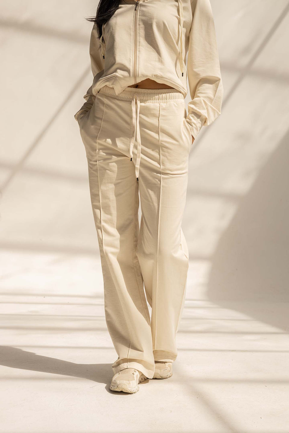 Off White Comfy Milton Wide-Leg Pants