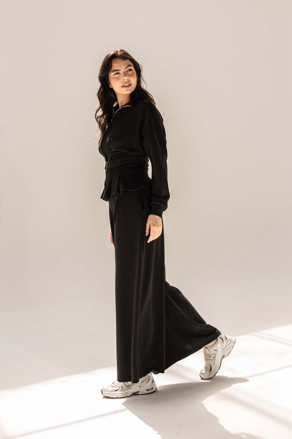 Black Tailored Elegant Pleats Set