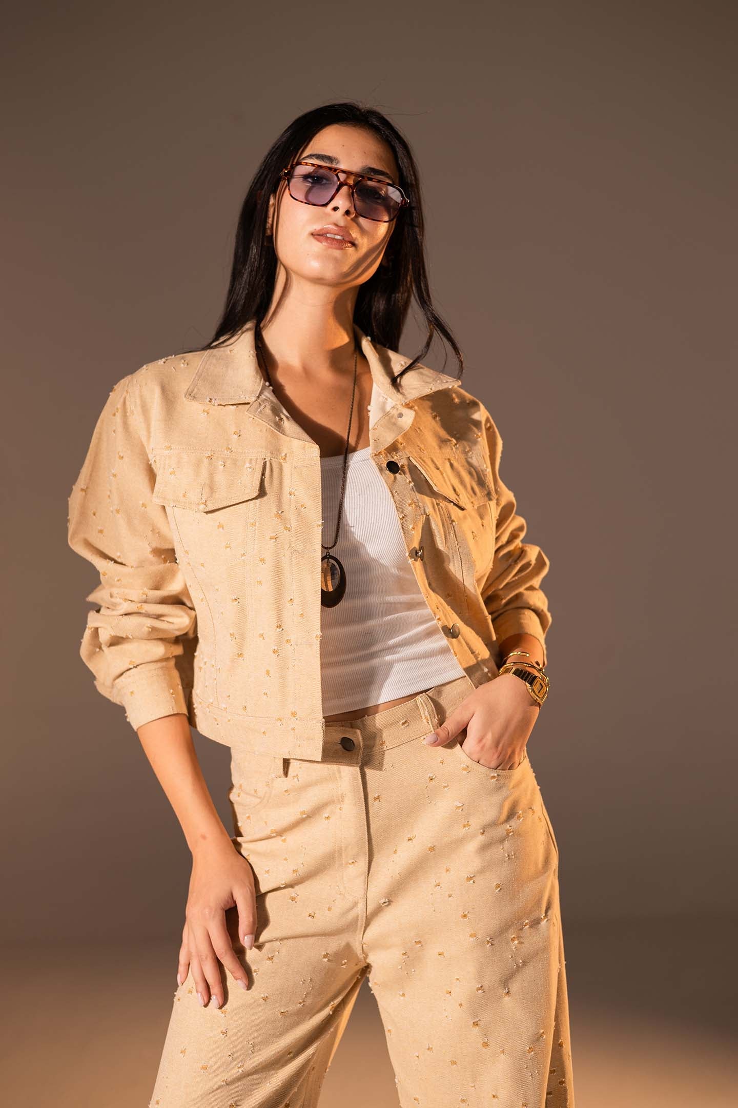 طقم دنيم مكوّن من قطعتين بلون الجملي