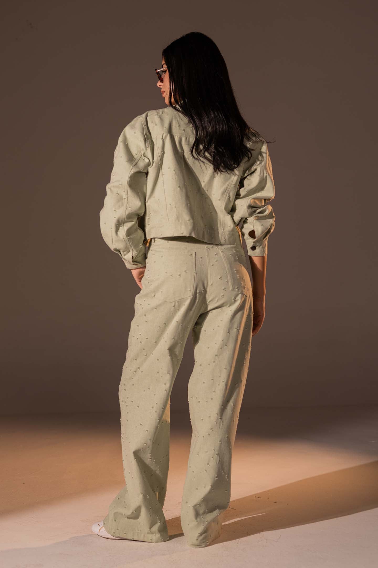 طقم دنيم مكوّن من قطعتين بلون الاخضر