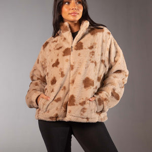 جاكيت فرو بيج بطبعة حيوانات