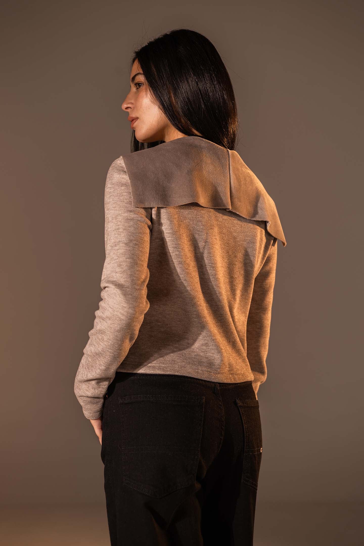 Coffe Button-Up Wide Collar Knit Top