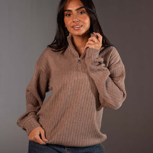 سويتر صوف بلون القهوة مريح بسوستة نصفية
