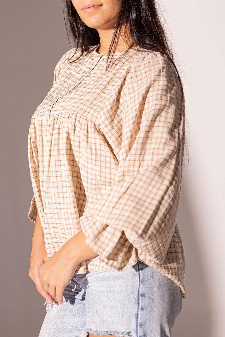 Beige Checkers Puffy Sleeves Blouse