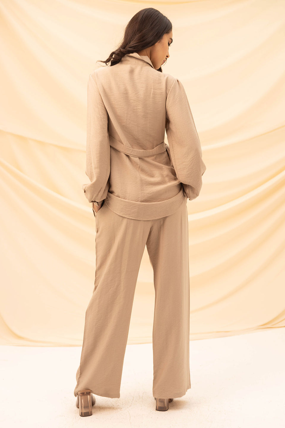 Beige Comfort Linen Set