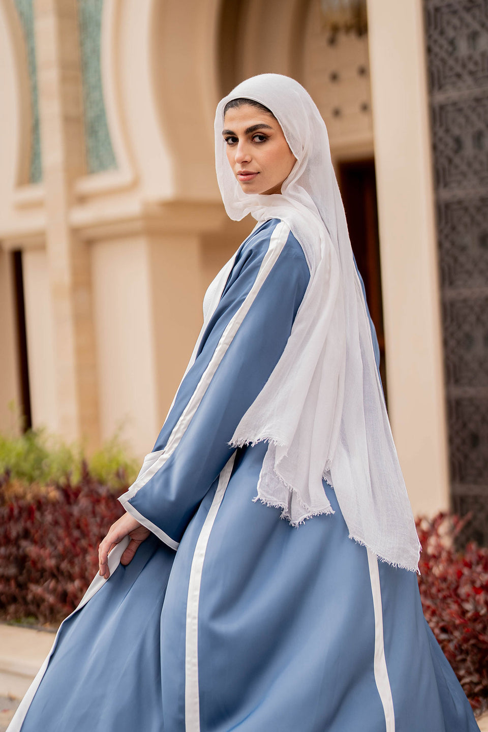 Blue Seemless Ramadan Abaya