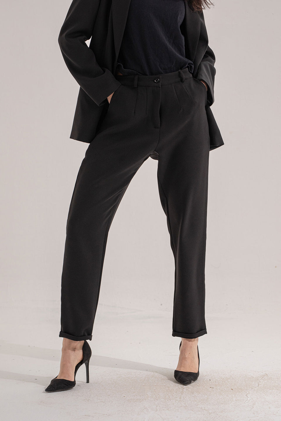 Black Modern Fit Formal Pants