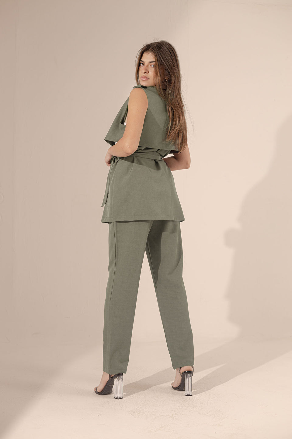 Olive Sleevless Formal Tied Set