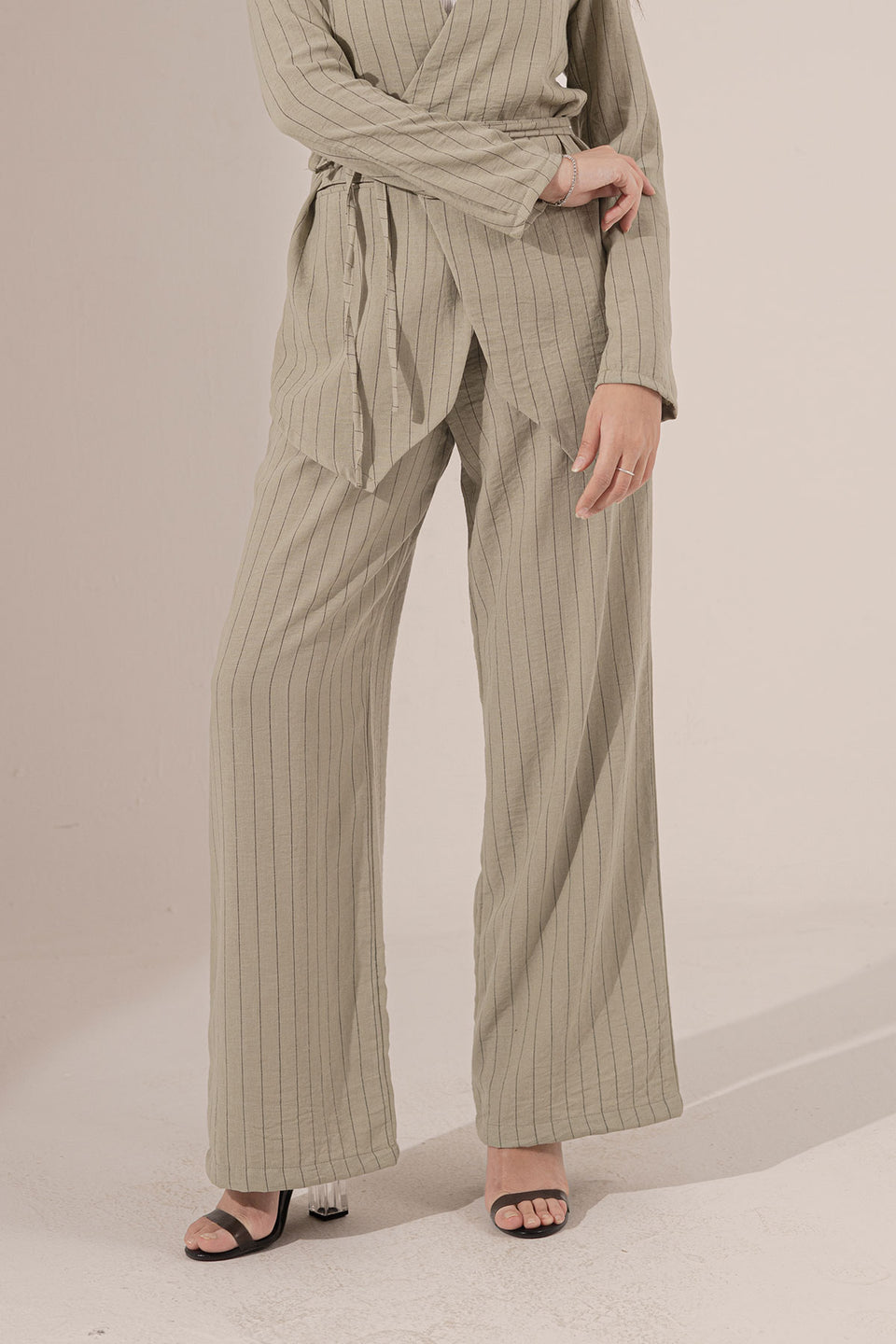 Olive Srtiped Linen Pants
