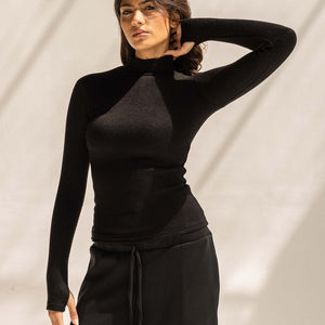 Black Wool Hand-Cover Sleeves High Neck Top
