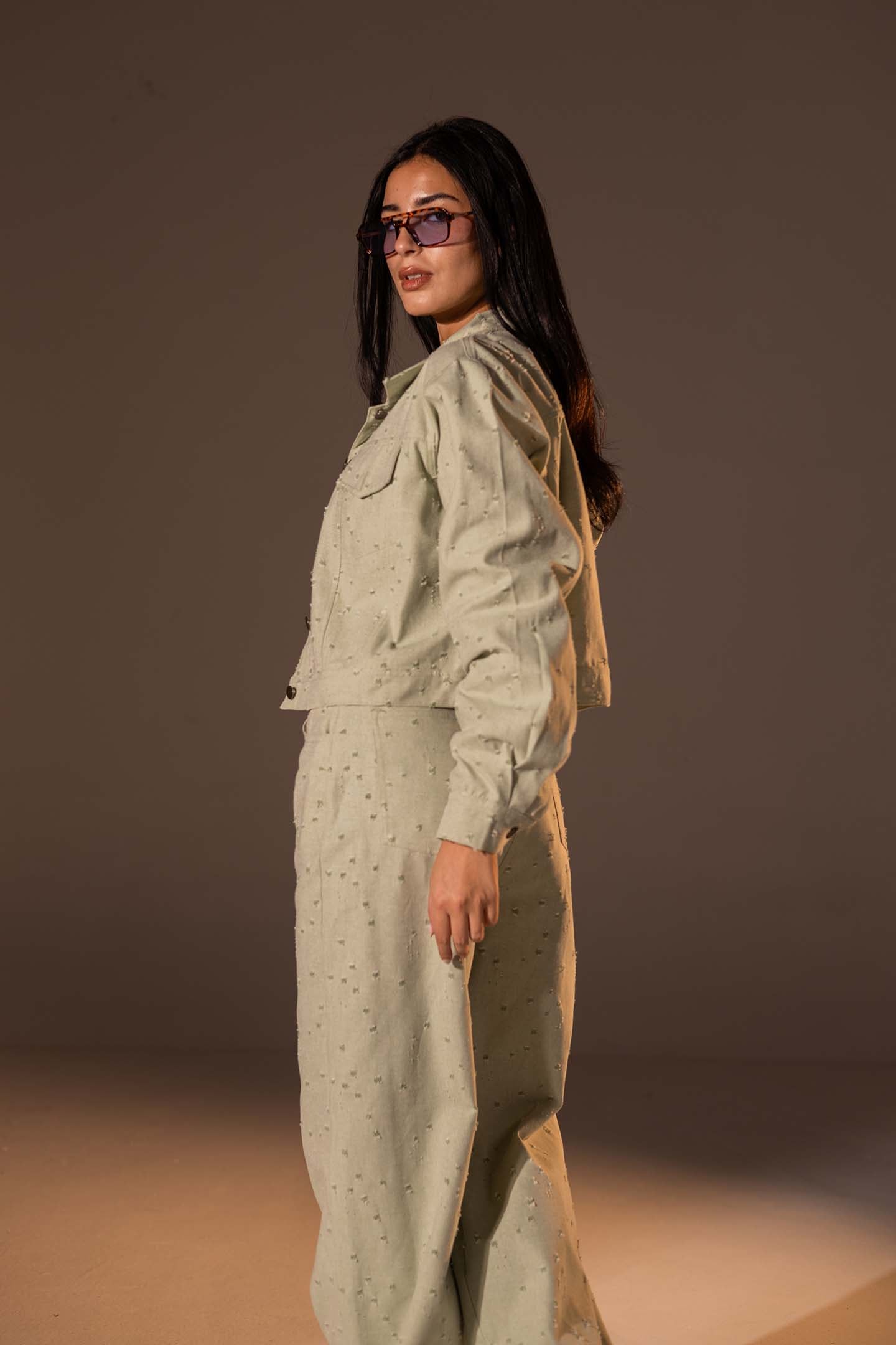 طقم دنيم مكوّن من قطعتين بلون الاخضر