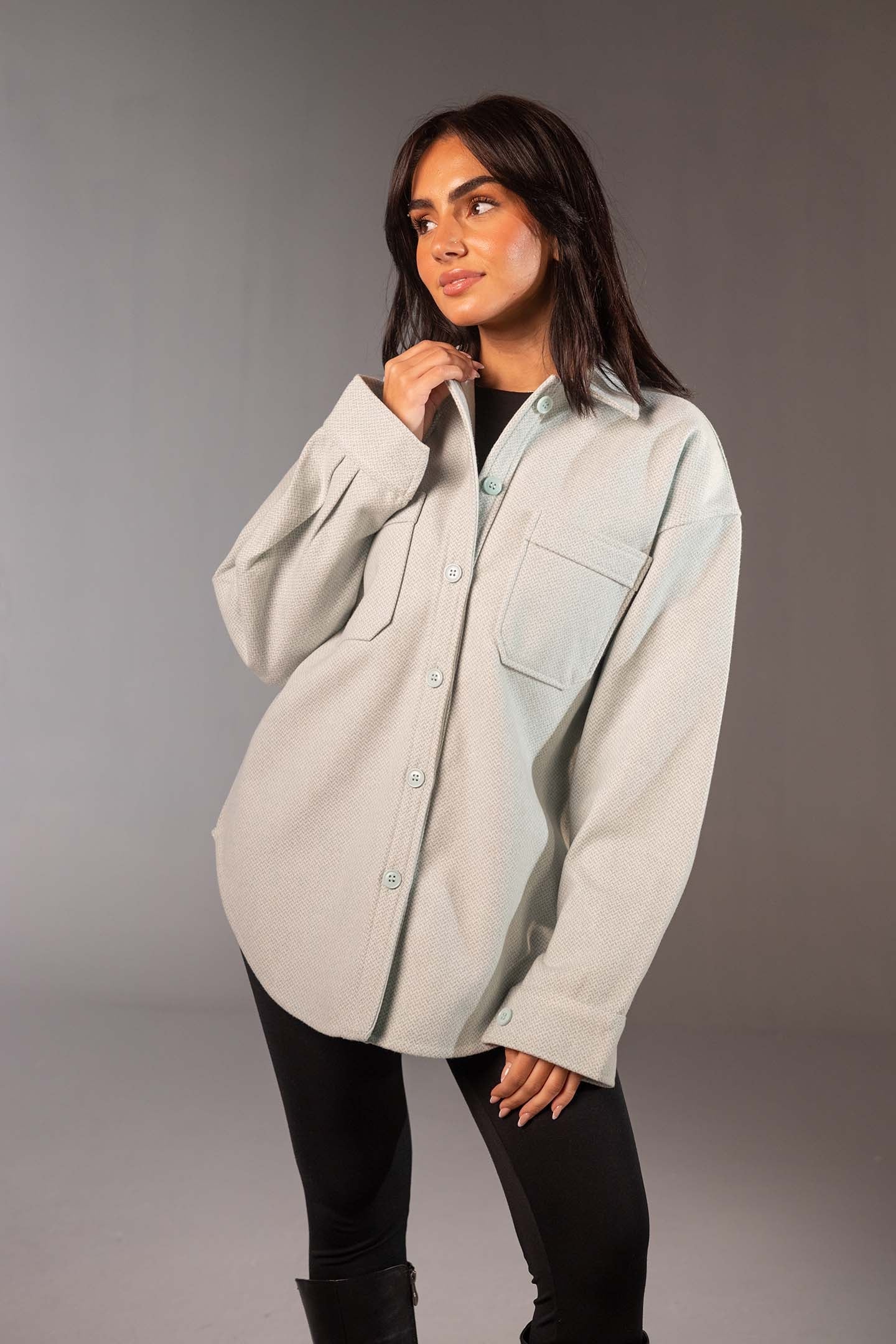 قميص صوف منت بقَصّة مريحة