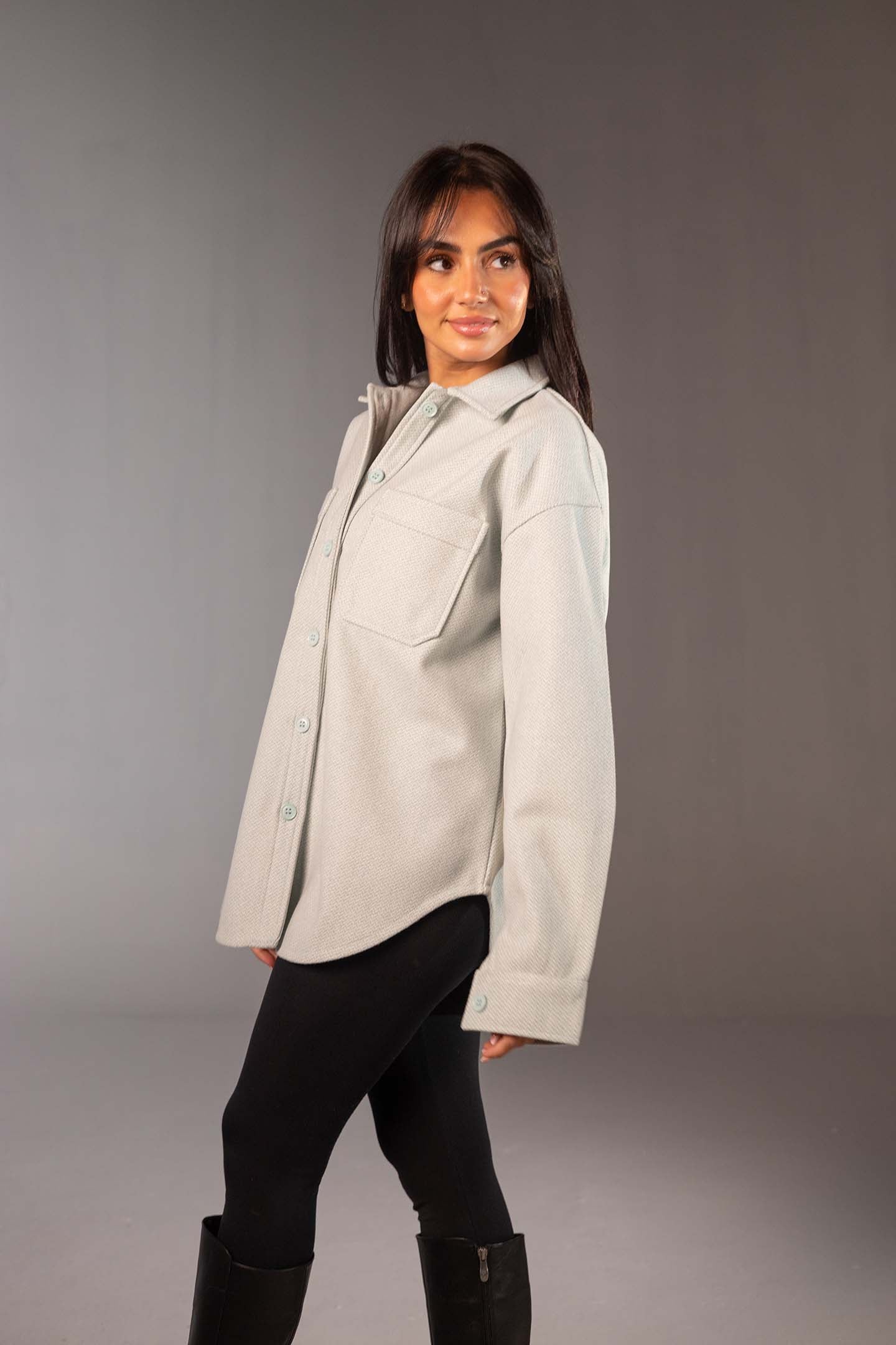 قميص صوف منت بقَصّة مريحة