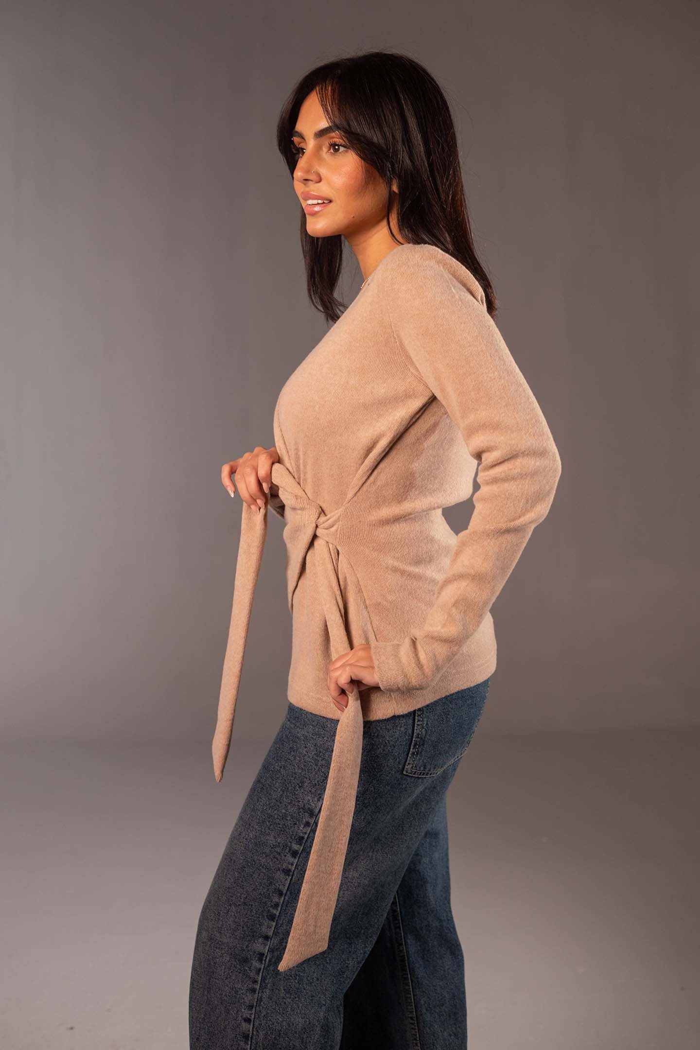 سويتر صوف محاك بتصميم ملفوف – سيمون