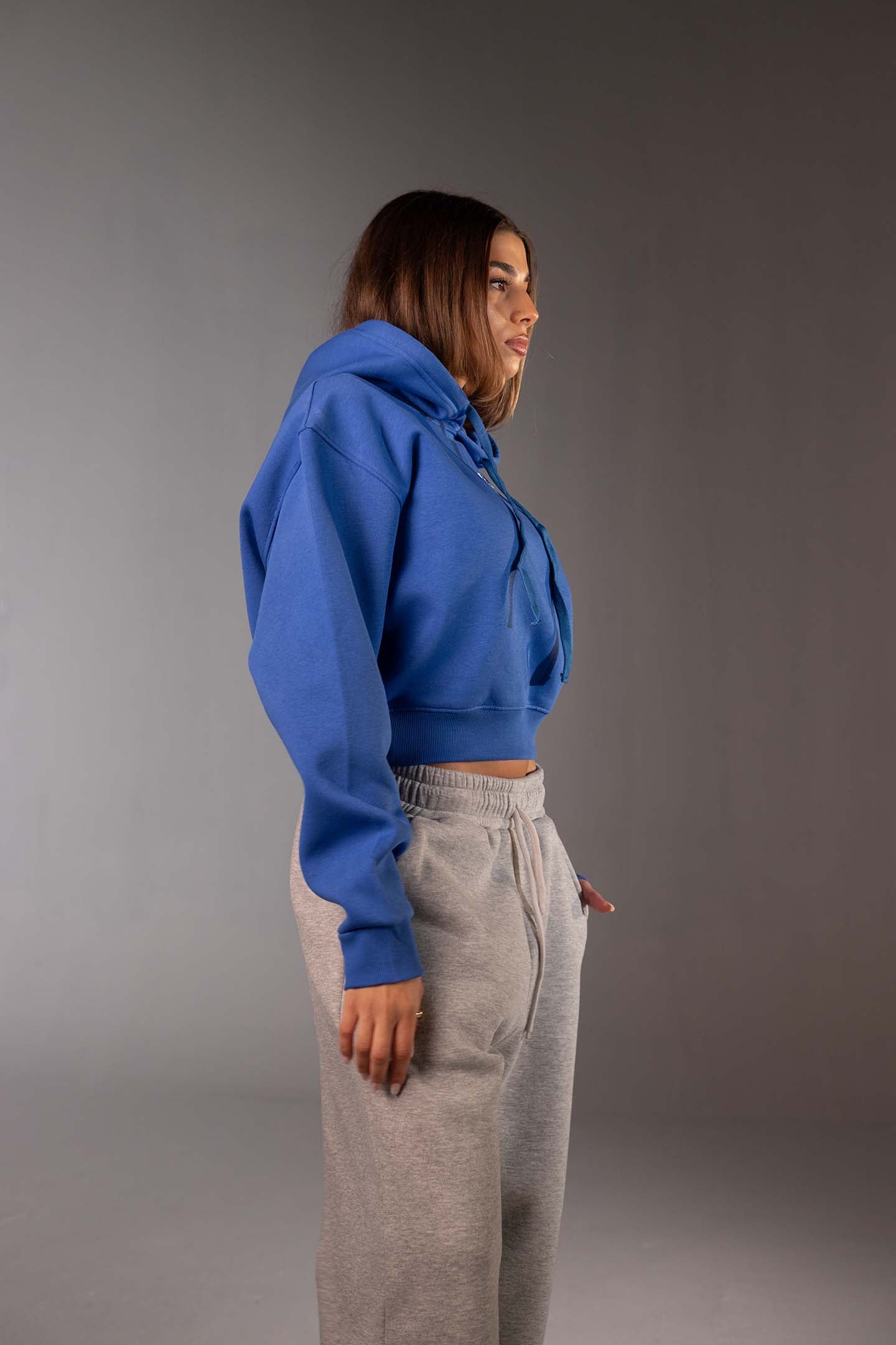 هودي ستريت وير قصير باللون الأزرق