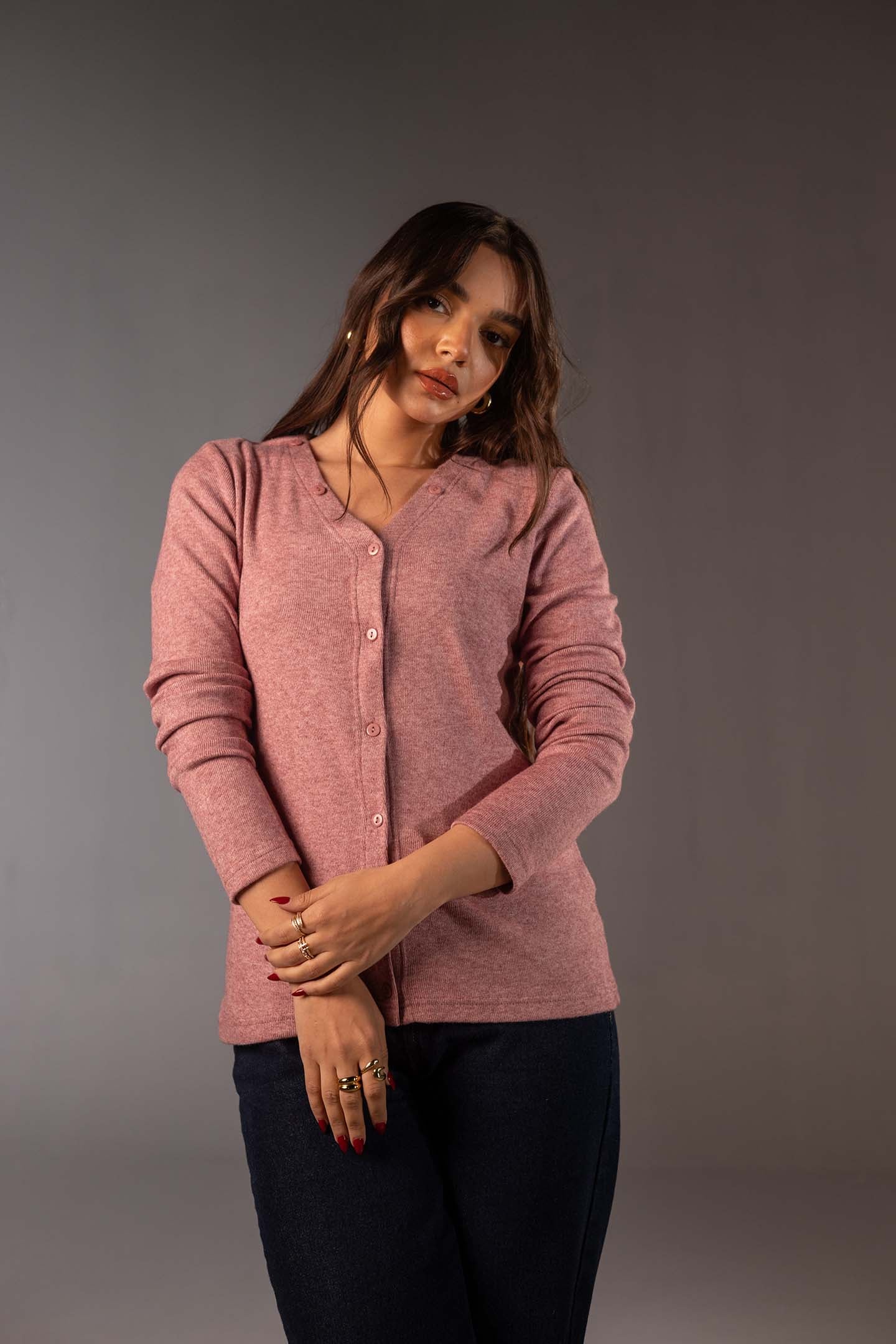 توب صوف محاك روز مع شال قابل للإزالة