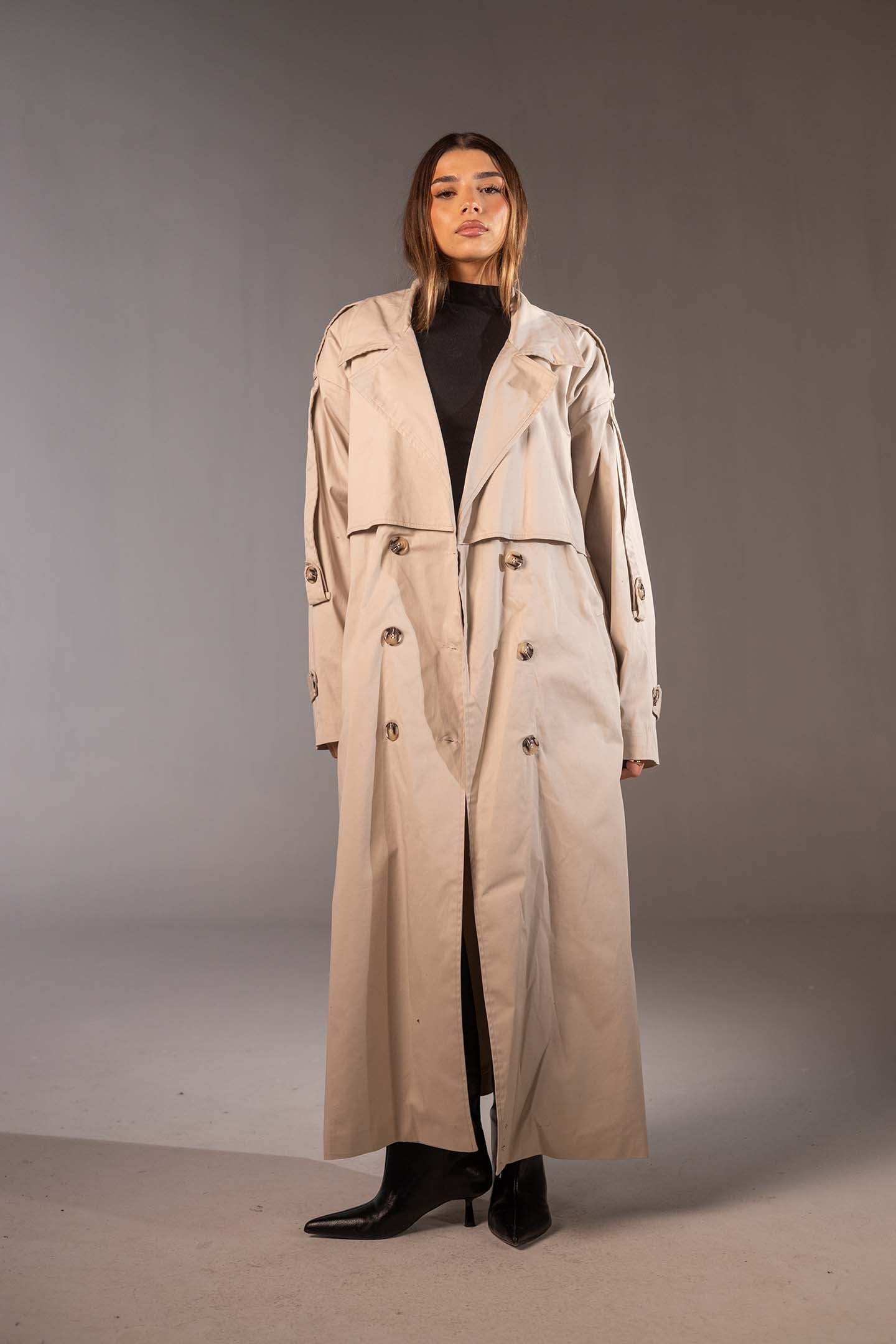 معطف ترنش بيج أوفر سايز مزدوج الأزرار