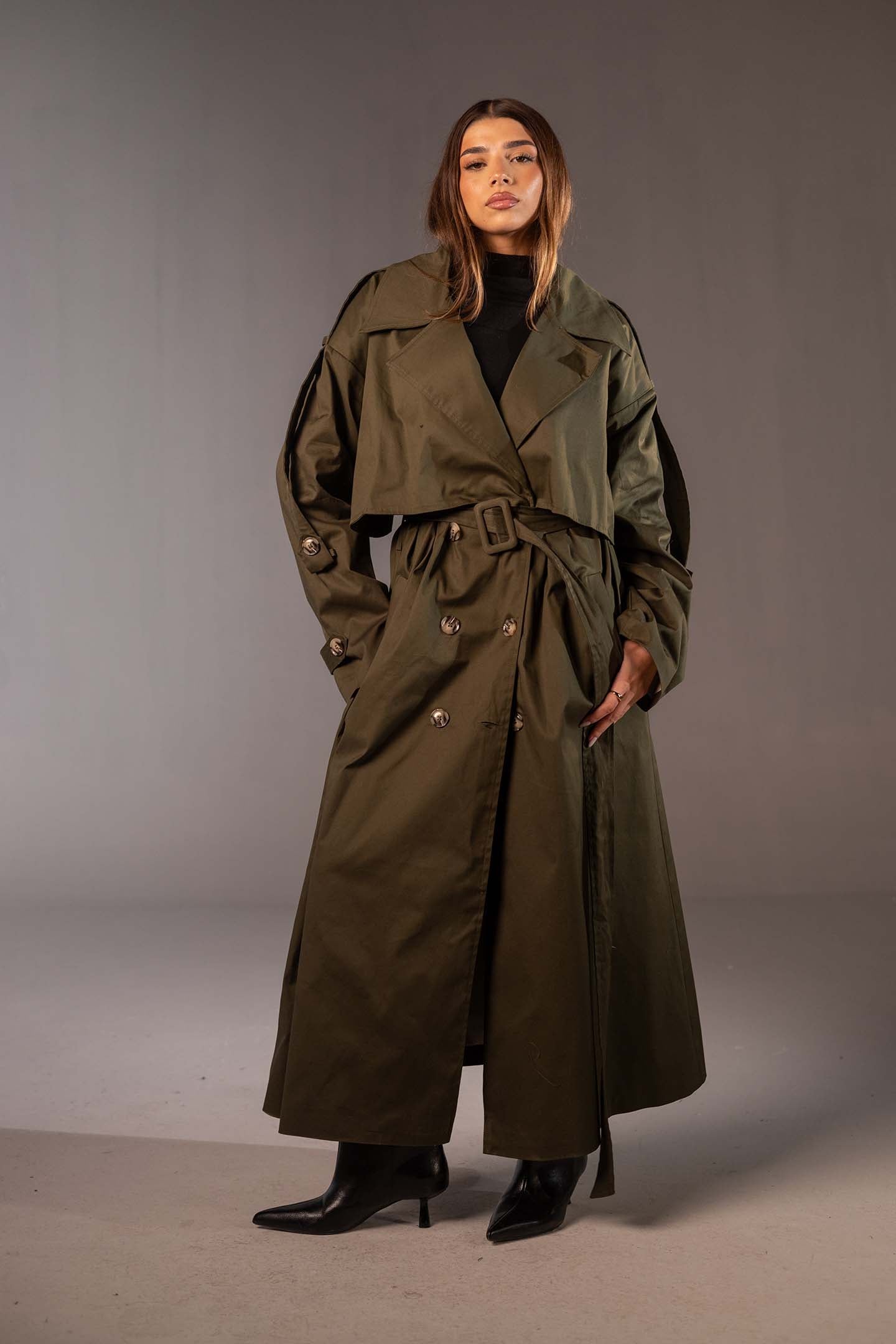 معطف ترنش زيتي أوفر سايز مزدوج الأزرار