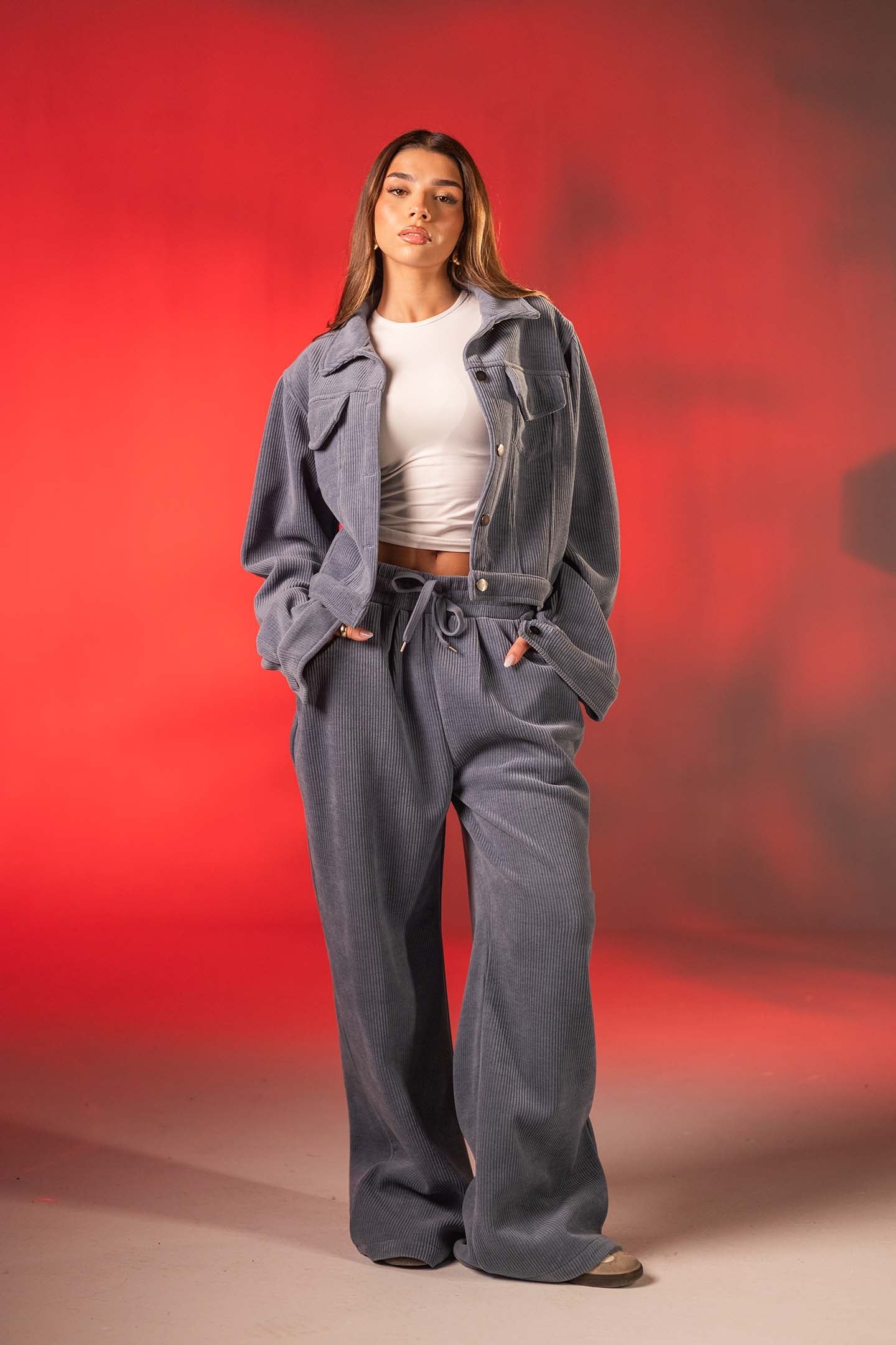 جاكيت كوردروي أزرق قصير