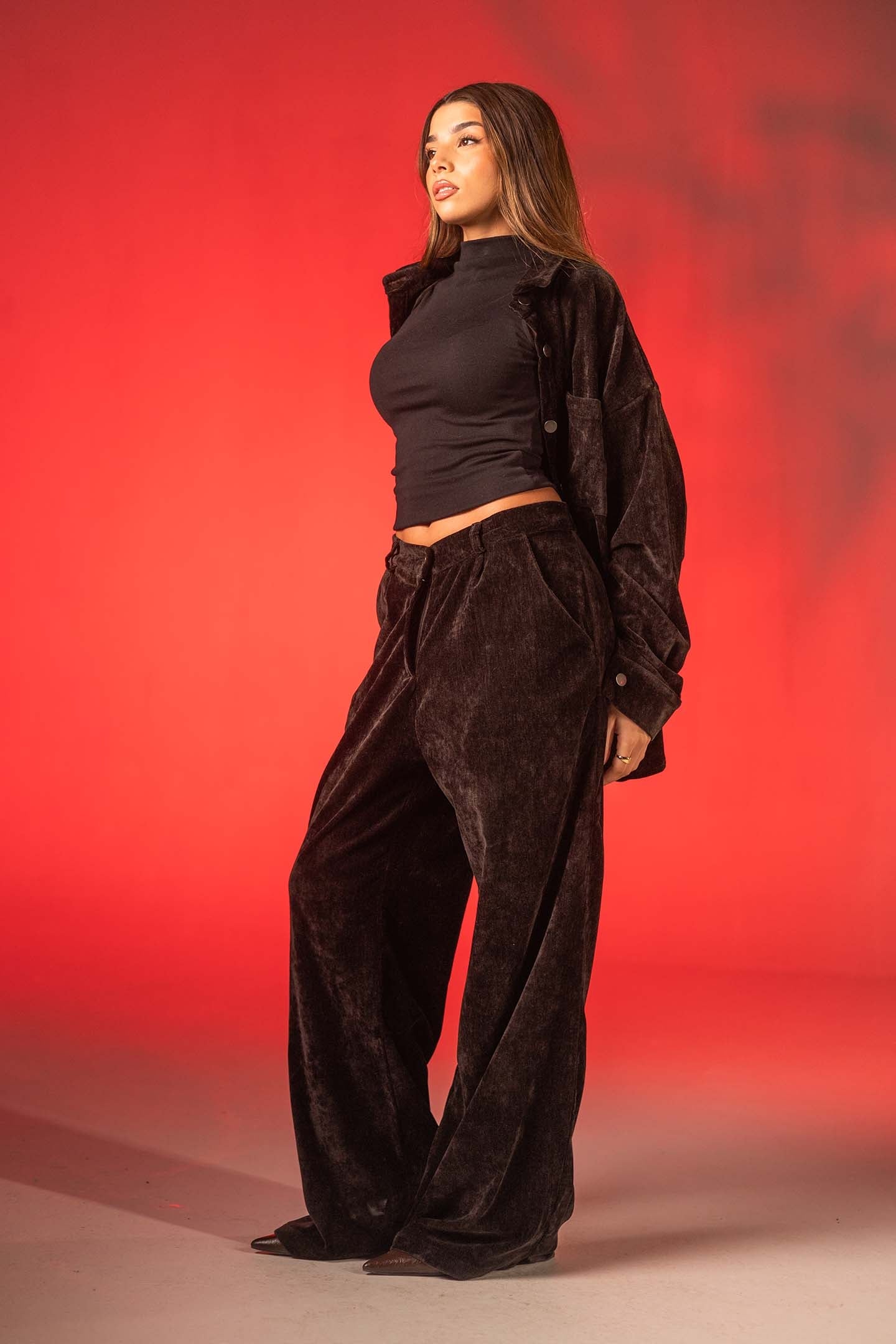 قميص لاونج مخمل أسود أوفر سايز