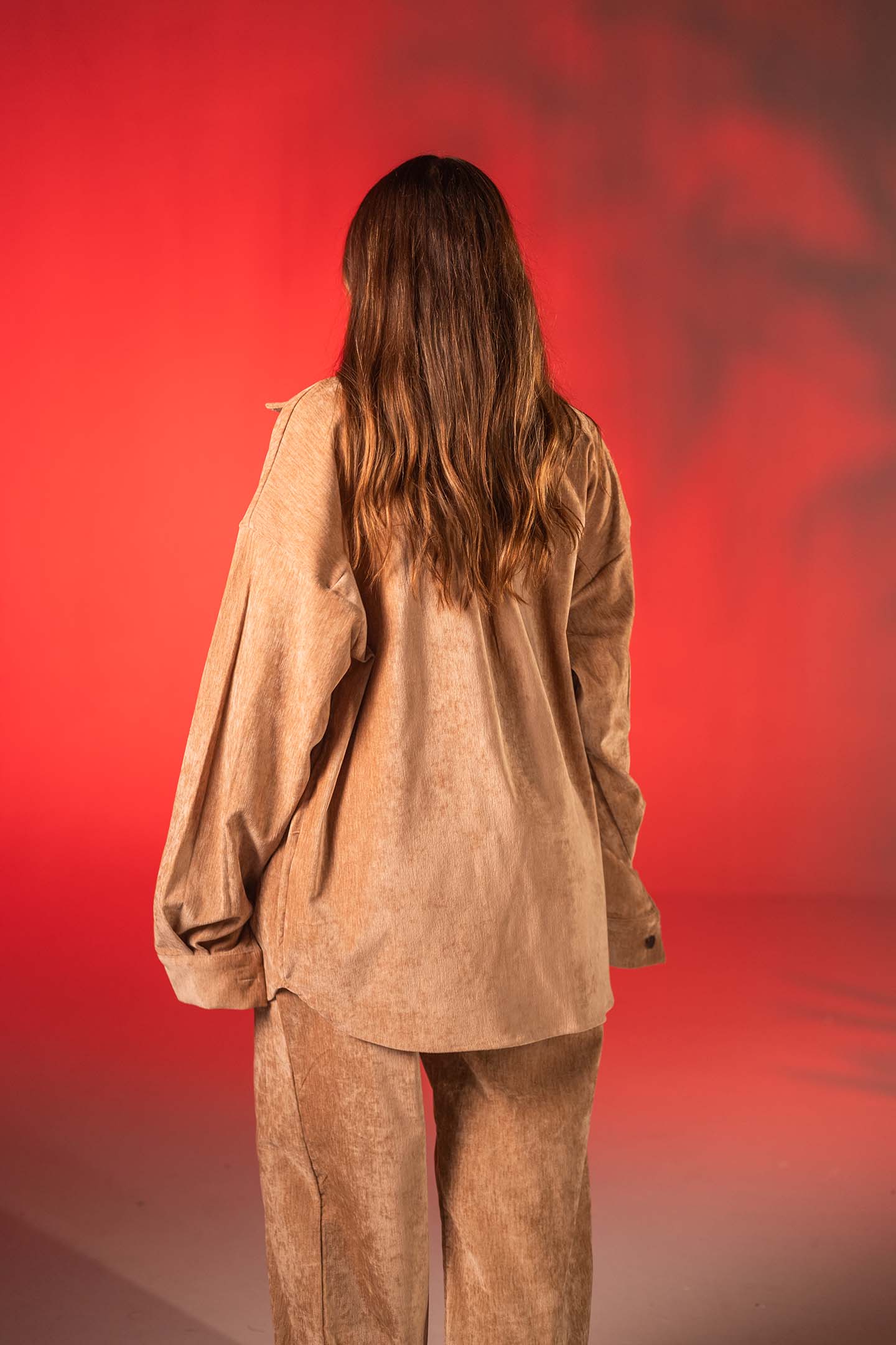 قميص لاونج مخمل كاميل أوفر سايز