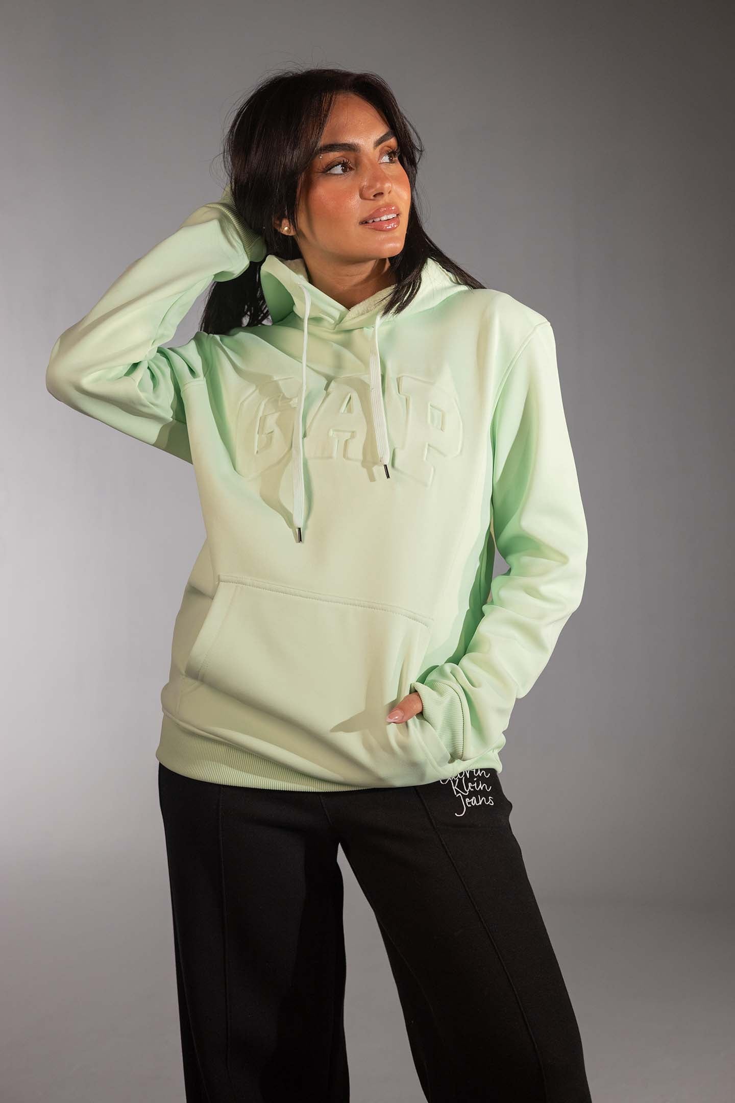 هودي أخضر بطباعة ثلاثية الأبعاد (3D)