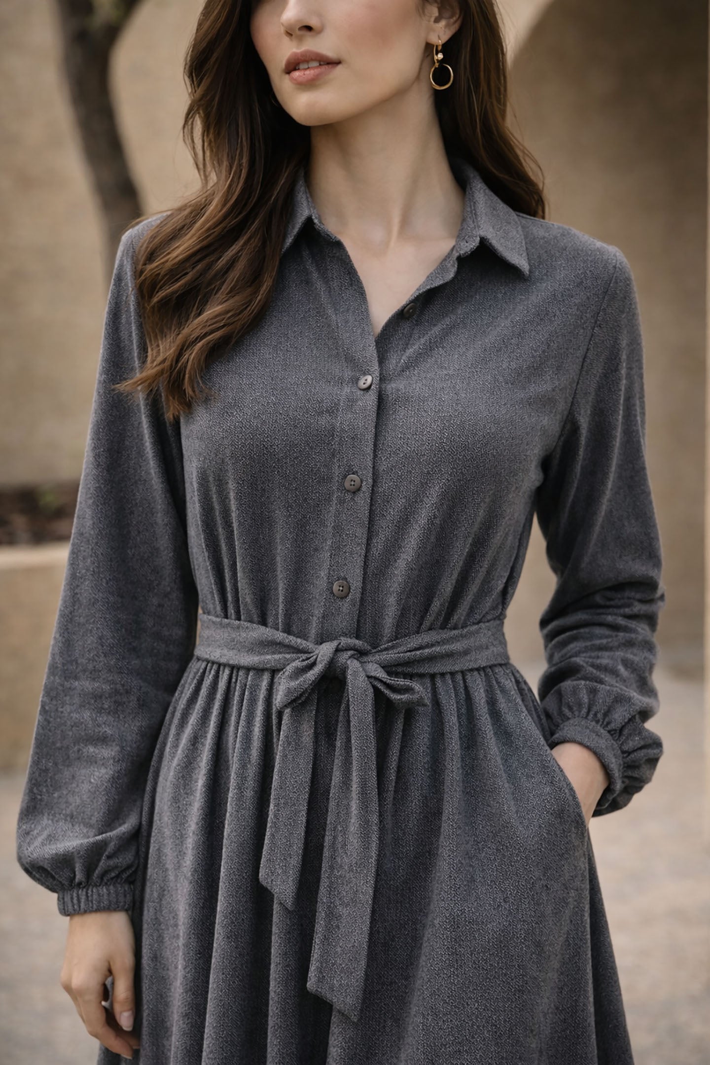 فستان قطيفة مخملي رمادي بخصر مربوط