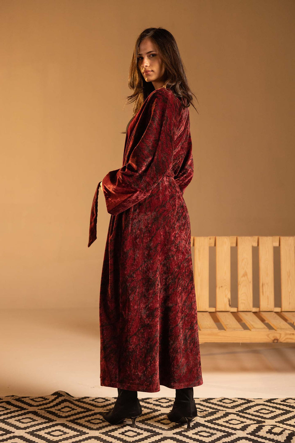 Burgundy Marble Velvet Wide Sleeve Abaya