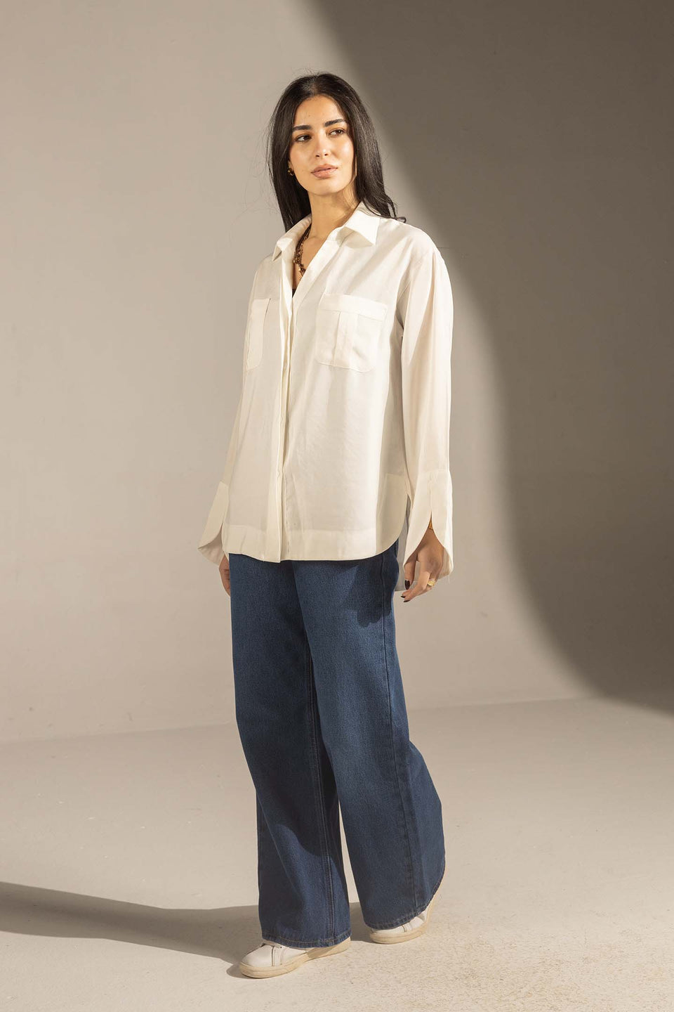 White Relaxed Fit Double-Pocket Shirt