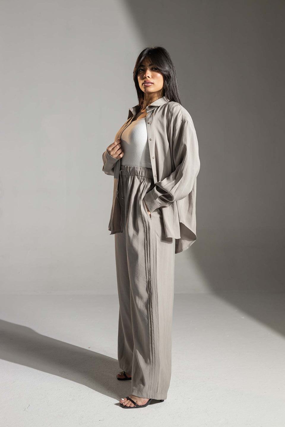 طقم بيج بقصة مريحة قطعتين