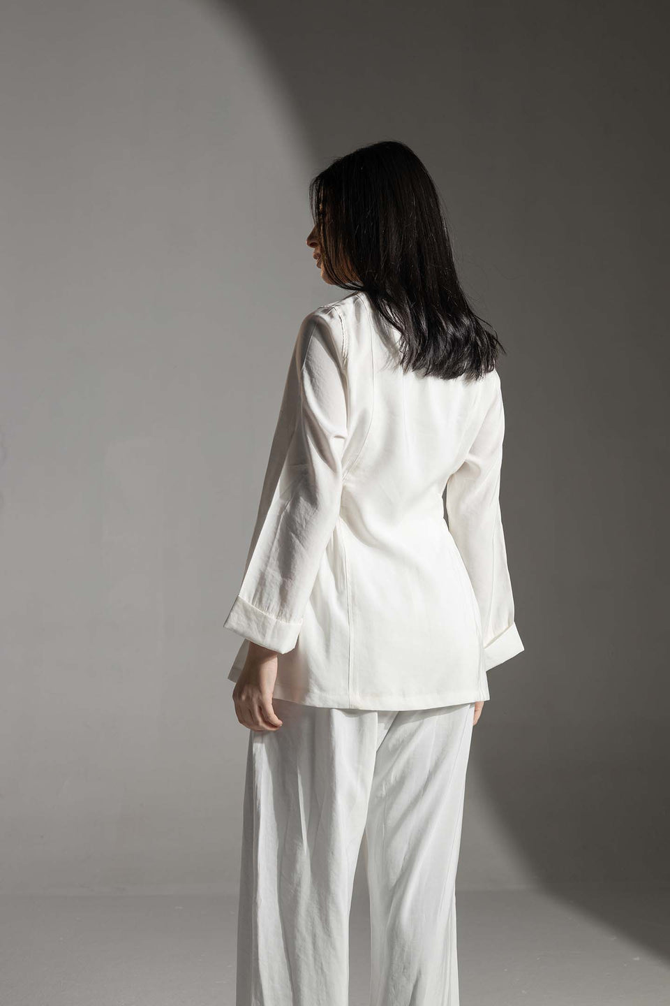 White Relaxed Tied Elegant Set
