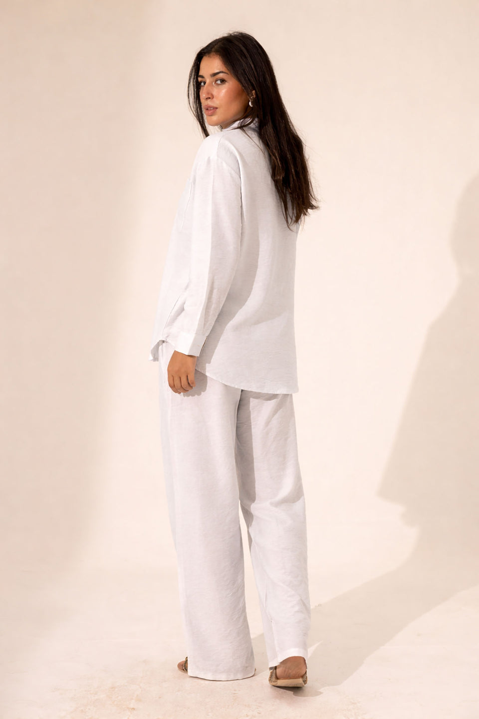 White Comfort Linen Set