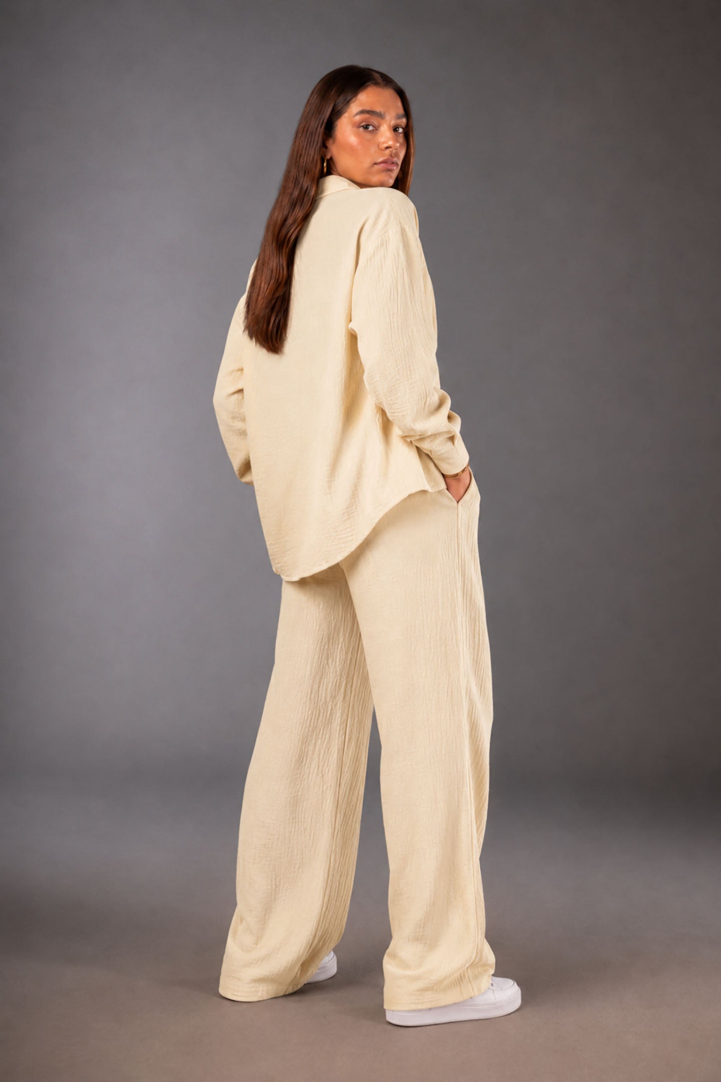 Beige Comfort Linen Set