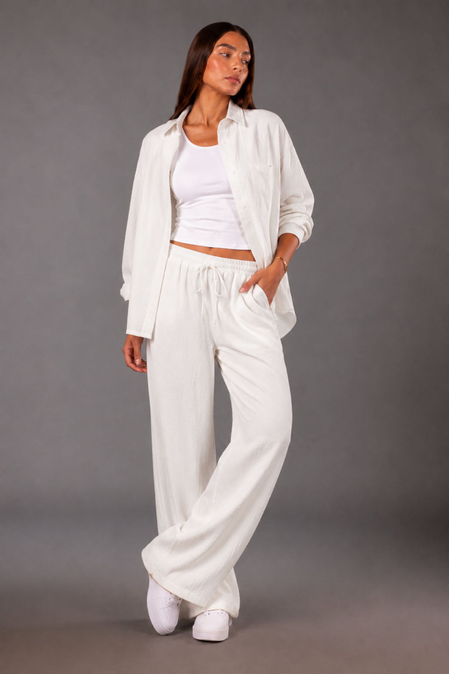 White Comfort Linen Set