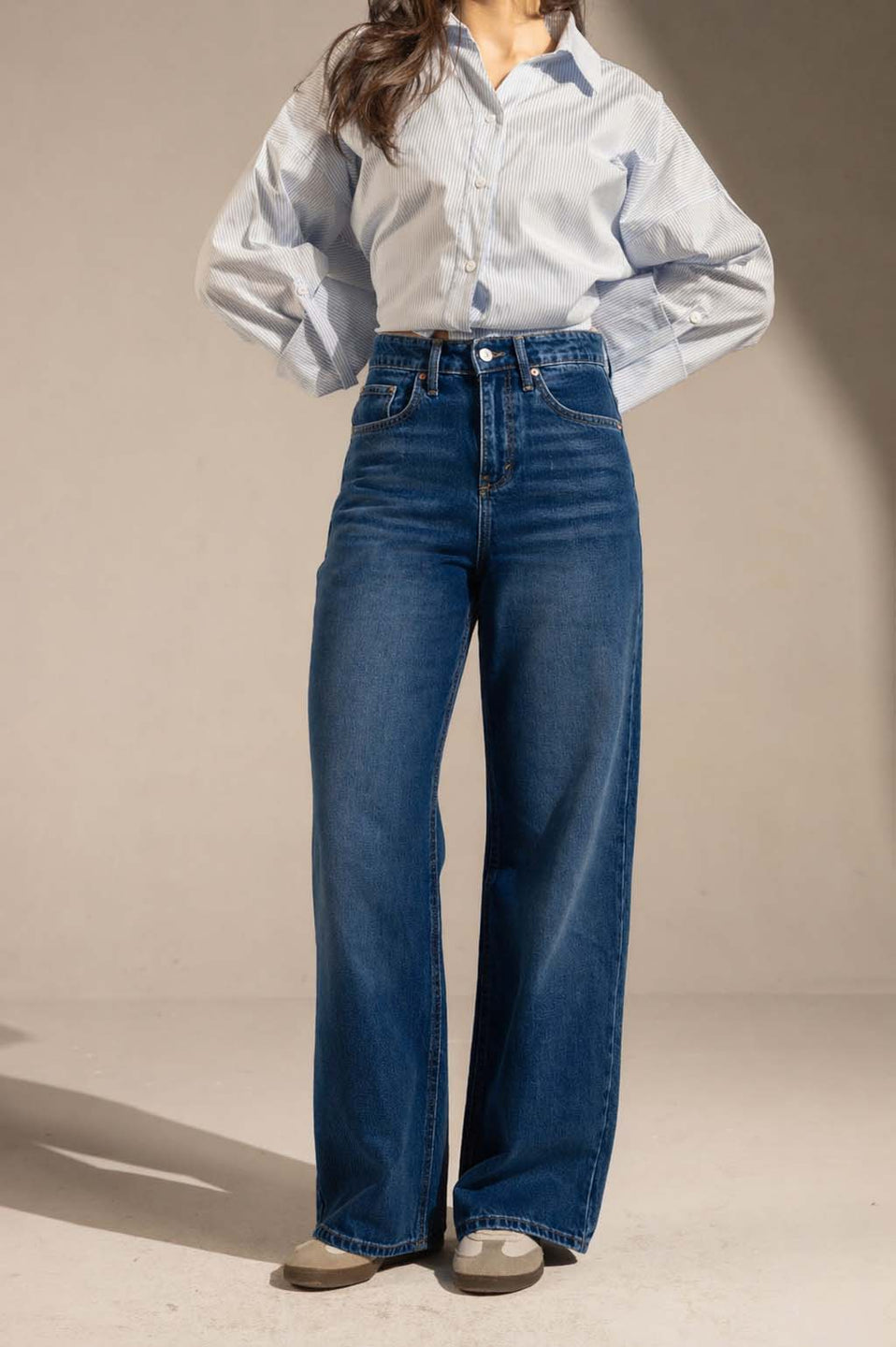 Dark Jeans Mid Rise Wide leg Jeans