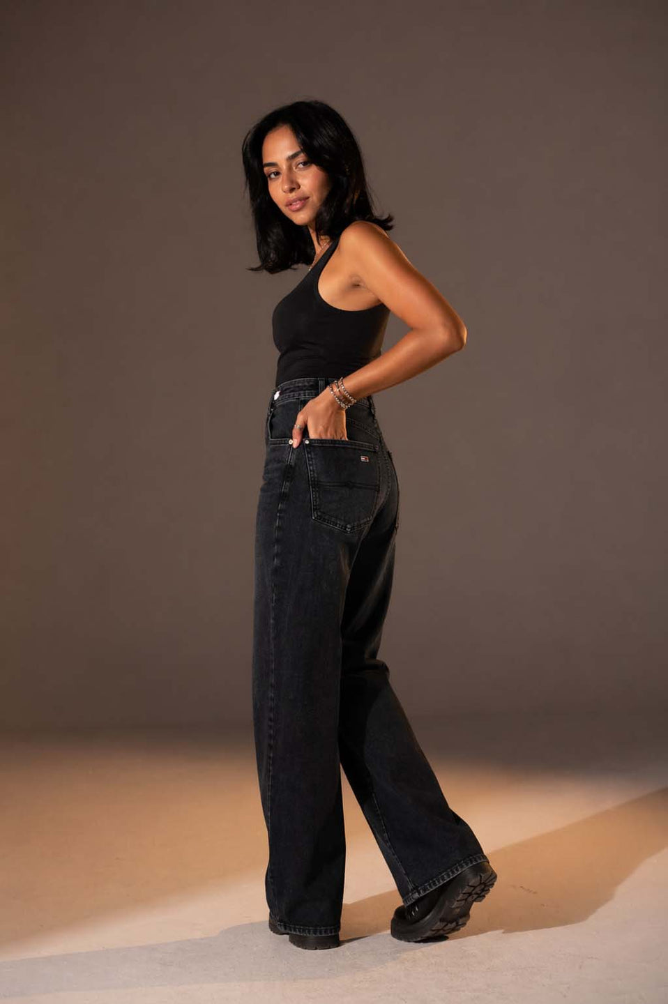 Black High-Waist Wide-Leg Jeans