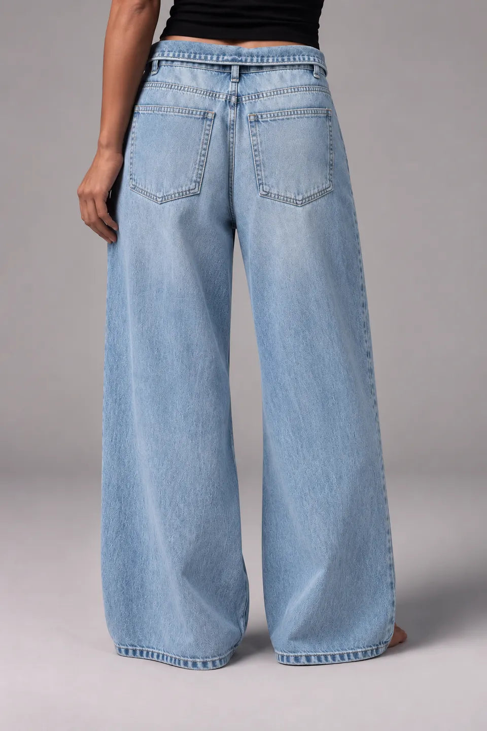 Shiny Wide-leg Light Jeans