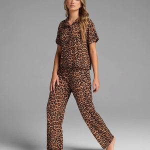 Dark_leopard