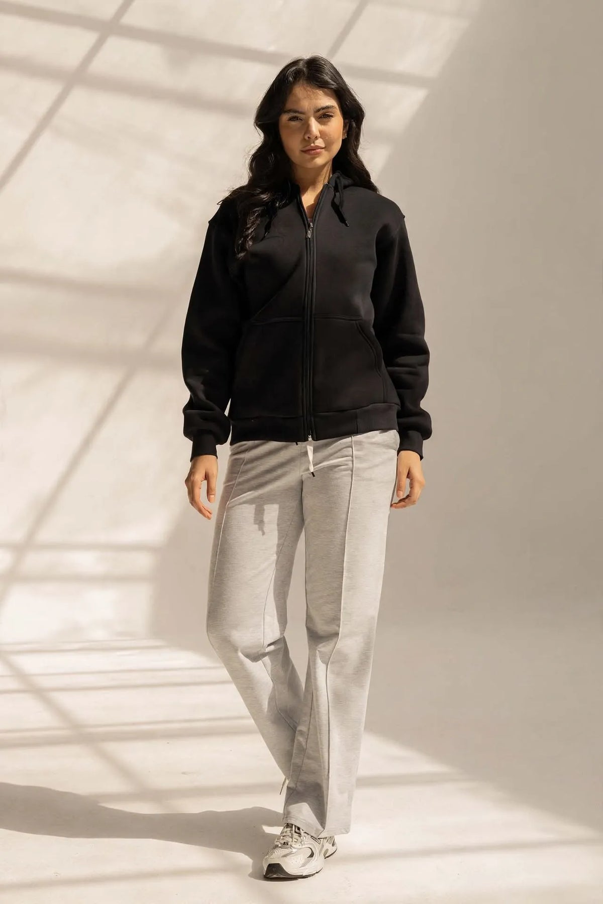 Black Oversized Zipped Hoodie