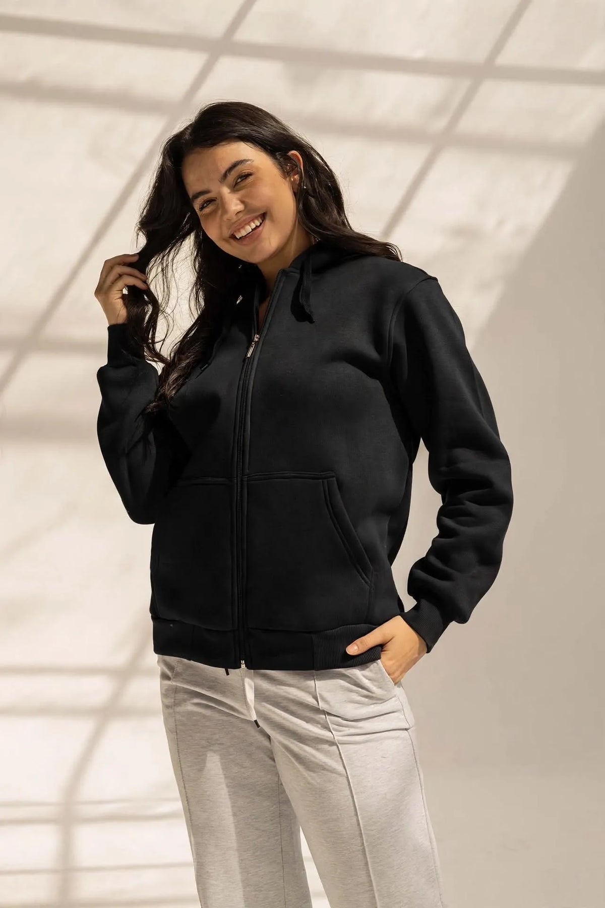 Black Oversized Zipped Hoodie