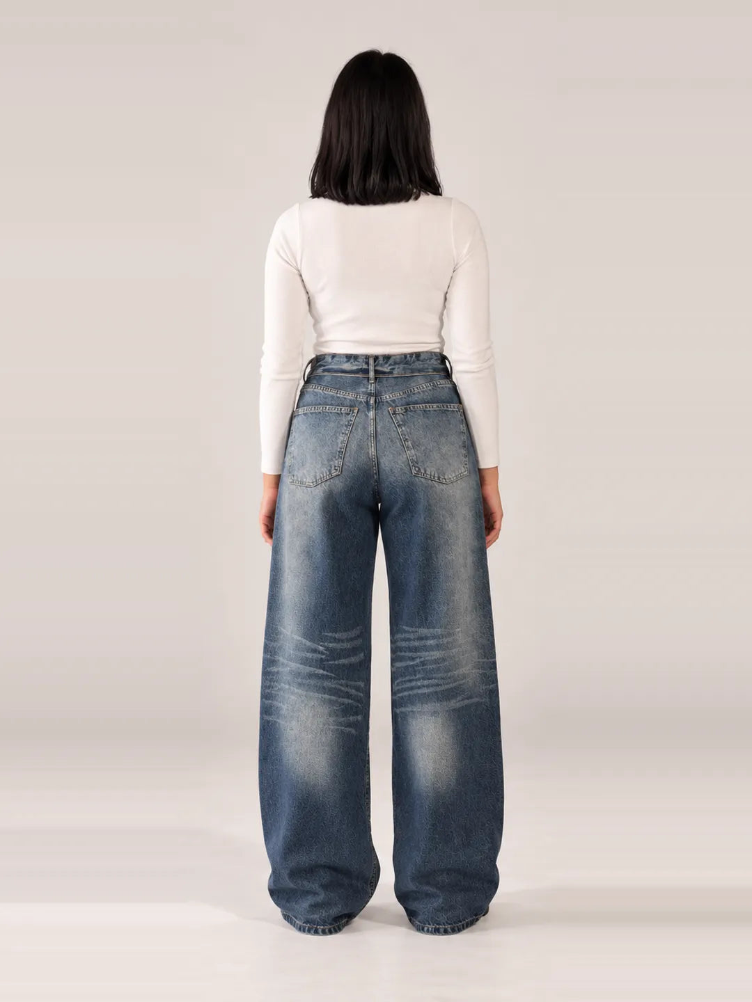 Street Style Wide-Leg Dark Jeans
