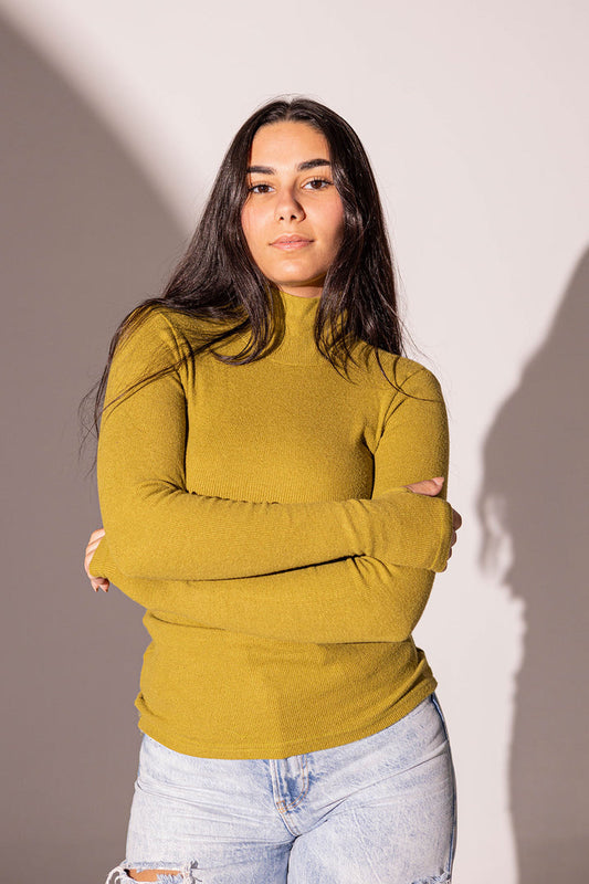 Olive Wool Basic With Finger Sleeves