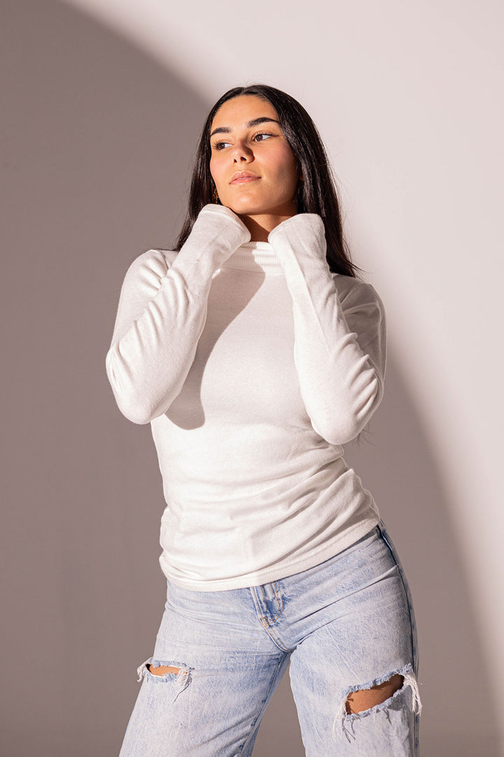 White Wool Basic With Finger Sleeves