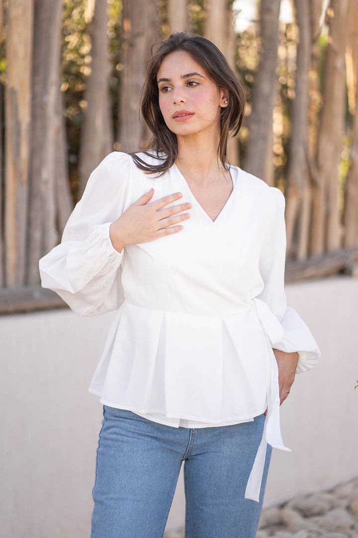 White Puffy Sleeves Tied Blouse